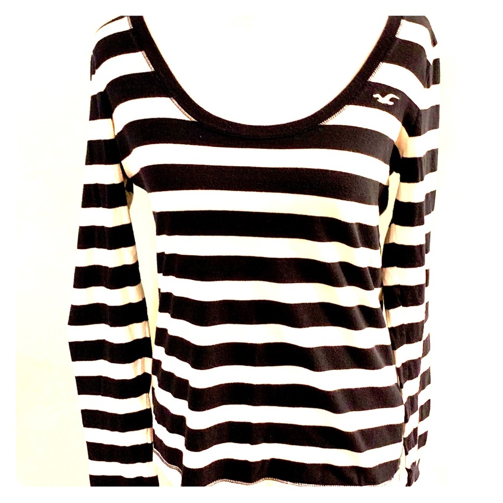 Hollister Tee